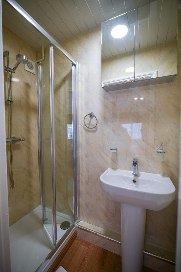 Fennec Apartments Cambridge  Luaran gambar